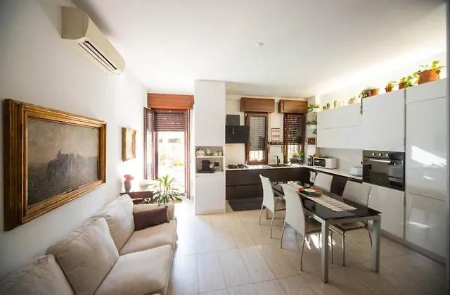 La Grande Terrazza Milan-Navigli-Tortona Διαμέρισμα