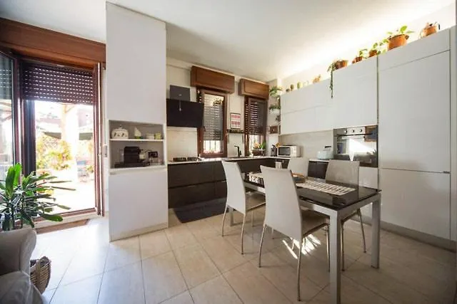 La Grande Terrazza Milan-Navigli-Tortona Apartment Italy